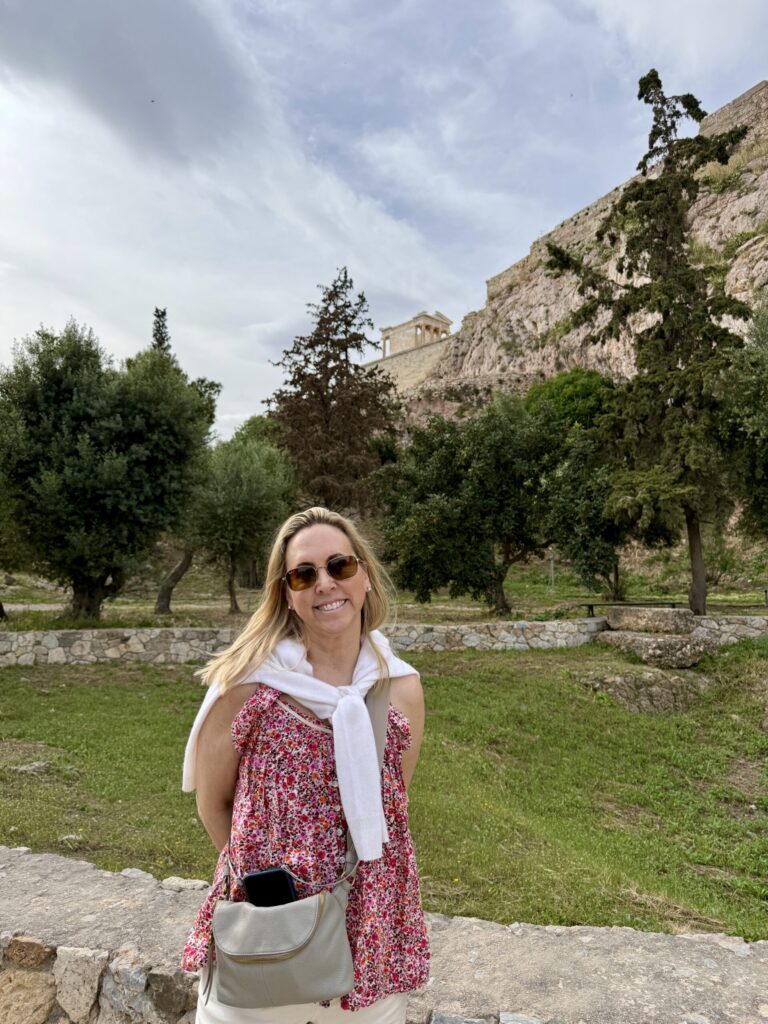 How to spend two spring days in Athens Greece | Best luxury hotels in Athens Greece | Detailed map of Athens Greece | What to see and do in Athens Greece | Where to stay in Athens | Best places to eat in Athens | How many days do you need in Athens Greece | Visiting the Acropolis in Athens | Other things to see in Athens besides the Acropolis | Cute neighborhoods in Athens