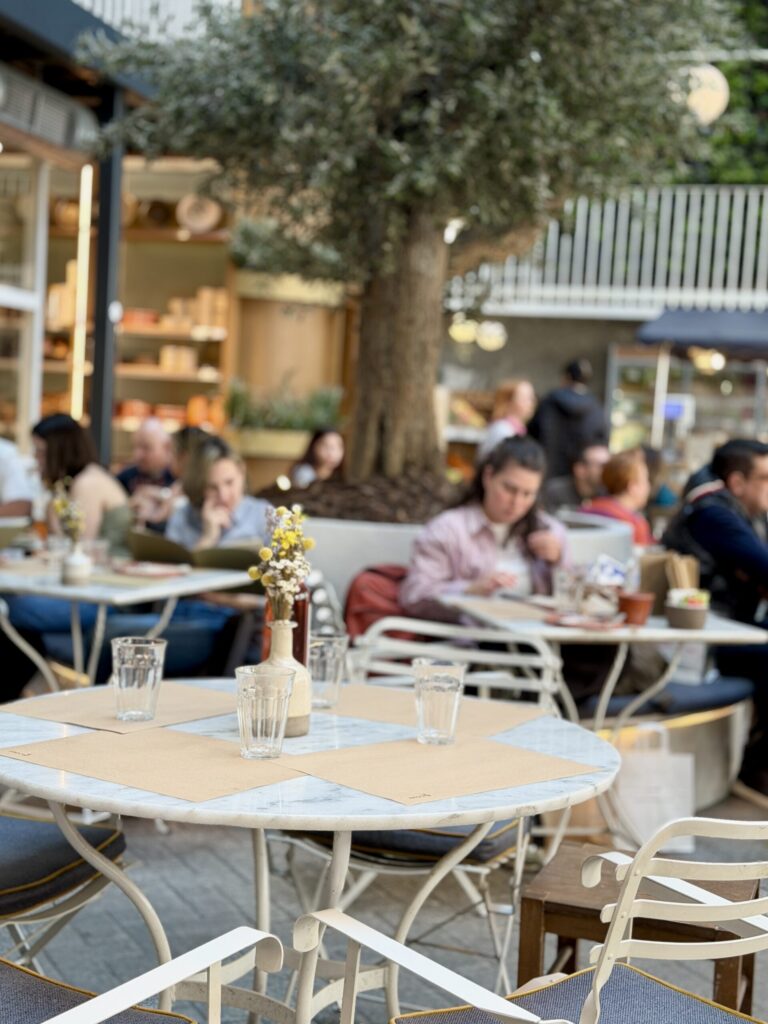 How to spend two spring days in Athens Greece | Best luxury hotels in Athens Greece | Detailed map of Athens Greece | What to see and do in Athens Greece | Where to stay in Athens | Best places to eat in Athens | How many days do you need in Athens Greece | Visiting the Acropolis in Athens | Other things to see in Athens besides the Acropolis | Cute neighborhoods in Athens