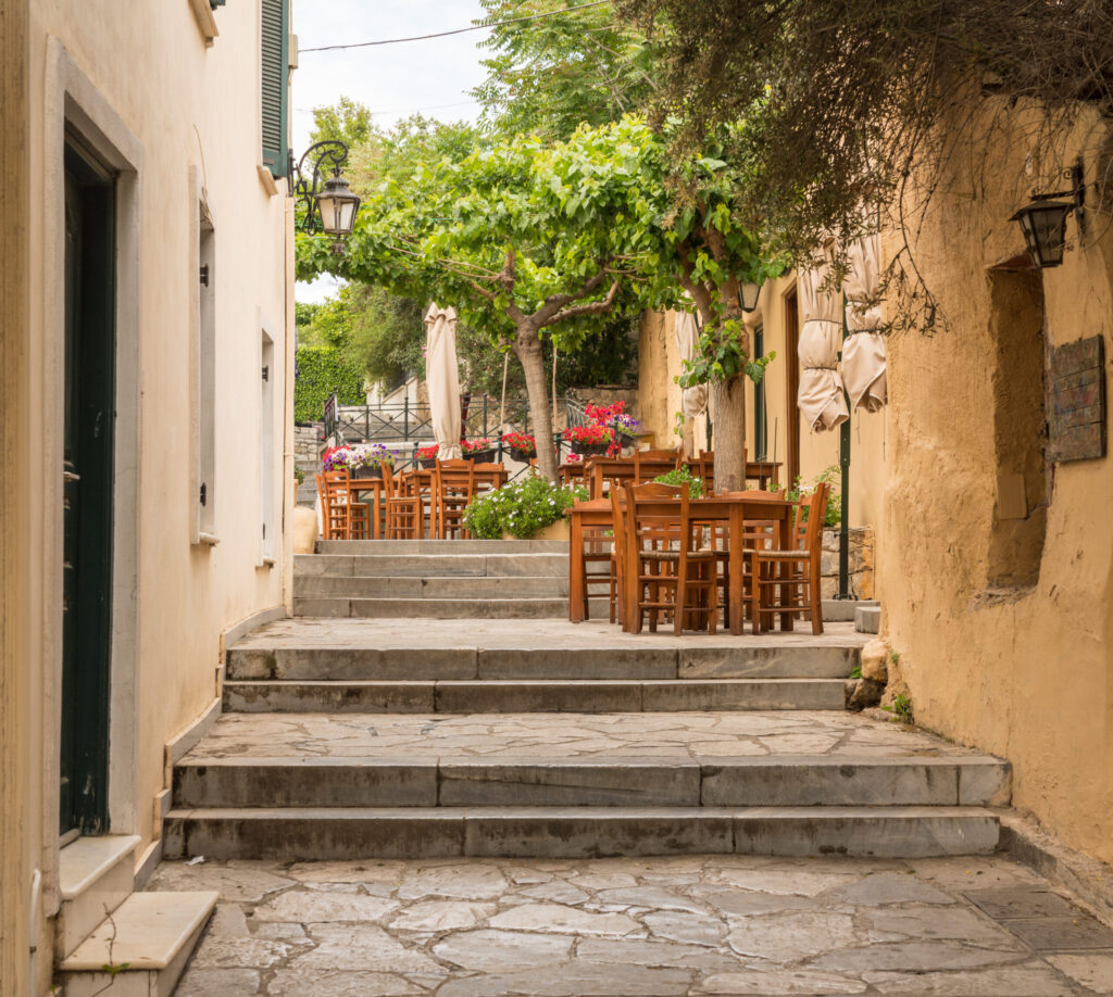 How to spend two spring days in Athens Greece | Best luxury hotels in Athens Greece | Detailed map of Athens Greece | What to see and do in Athens Greece | Where to stay in Athens | Best places to eat in Athens | How many days do you need in Athens Greece | Visiting the Acropolis in Athens | Other things to see in Athens besides the Acropolis | Cute neighborhoods in Athens