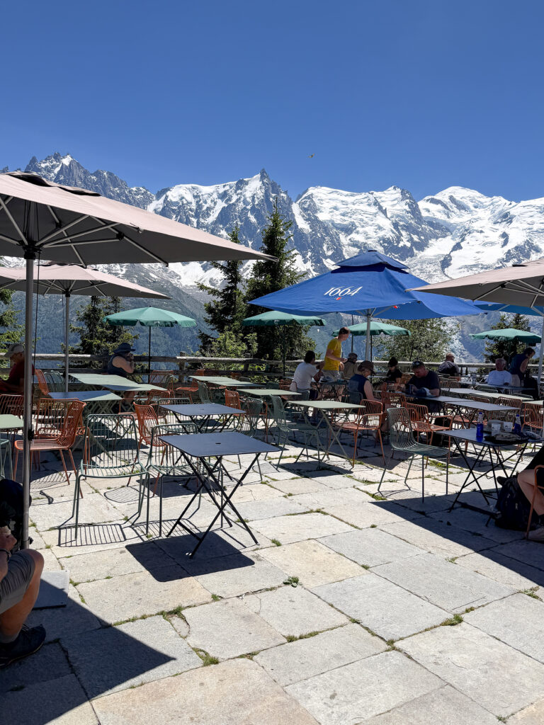 Five summer days in Chamonix France | What to do in Chamonix if you are not doing the Tour du Mont Blanc | Best day hikes in Chamonix | | Best refuges (mountain huts) to eat at in the French Alps