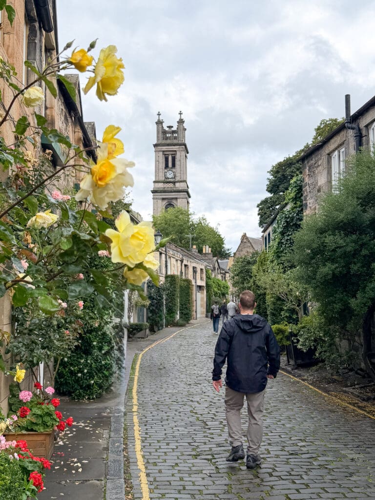 How to spend two days in Edinburgh Scotland | Best things to see and do in Edinburgh Scotland | Tips for visiting Stockbridge neighborhood  in Edinburgh Scotland  | Top things to see in Edinburgh including Stockbridge | Circus Lane in Stockbridge 