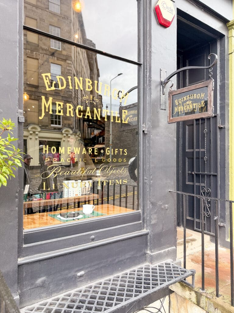 How to spend two days in Edinburgh Scotland | Best things to see and do in Edinburgh Scotland | Tips for visiting Stockbridge neighborhood  in Edinburgh Scotland  | Top things to see in Edinburgh including Stockbridge 