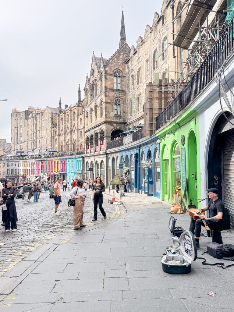 How to spend two days in Edinburgh Scotland | Best things to see and do in Edinburgh Scotland | Tips for visiting Old Town Edinburgh Scotland  | Top things to see in Edinburgh | Victoria Street in Edinburgh | What to see on Victoria Street 