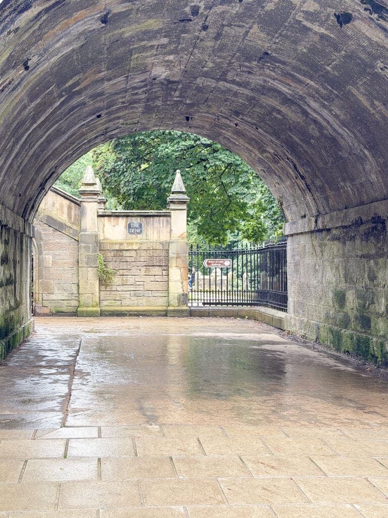 How to spend two days in Edinburgh Scotland | Best things to see and do in Edinburgh Scotland | Tips for visiting Dean Village neighborhood  in Edinburgh Scotland  | Top things to see in Edinburgh including Dean Village | tips for walking the Water of Leith Pathway from Dean Village to Stockbridge 