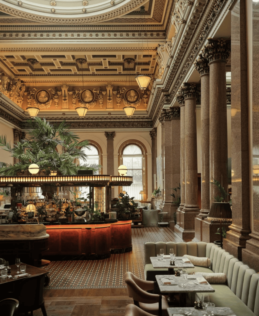 How to spend two days in Edinburgh Scotland | Where to stay in Edinburgh Scotland | Tips for visiting Old Town Edinburgh Scotland  | Top luxury places to stay in Edinburgh | Visit Edinburgh tips | review of Gleneagles Hotel in Edinburgh Scotland | 5* hotel options in Edinburgh