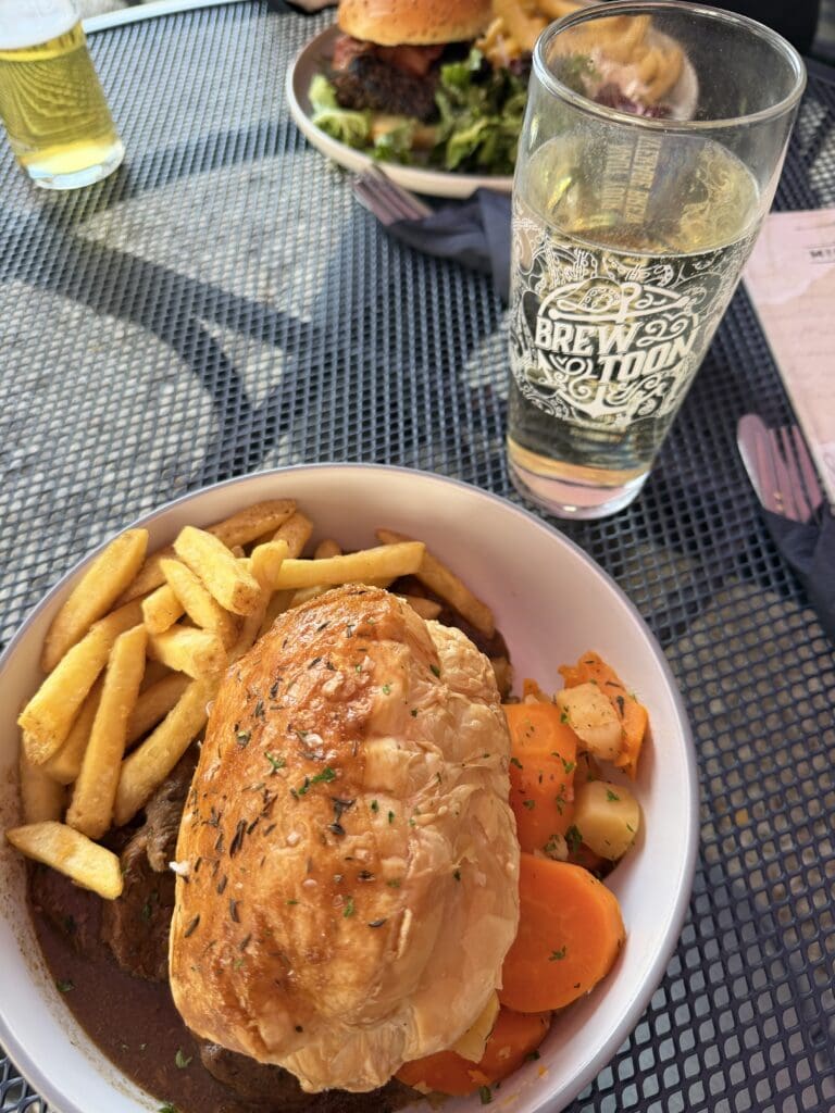 Best things to do near Inverness and Glencoe | Best places to eat in the Scottish Highlands | Dining in the Scottish Highlands | Live music pubs in the Scottish Highlands