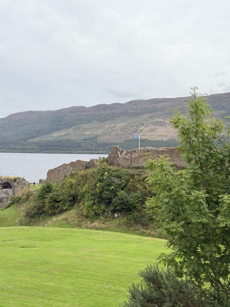 Best things to do near Inverness and Glencoe | Renting a car in Scotland | How to get to the Scottish Highlands | Closest airport to the Highlands of Scotland