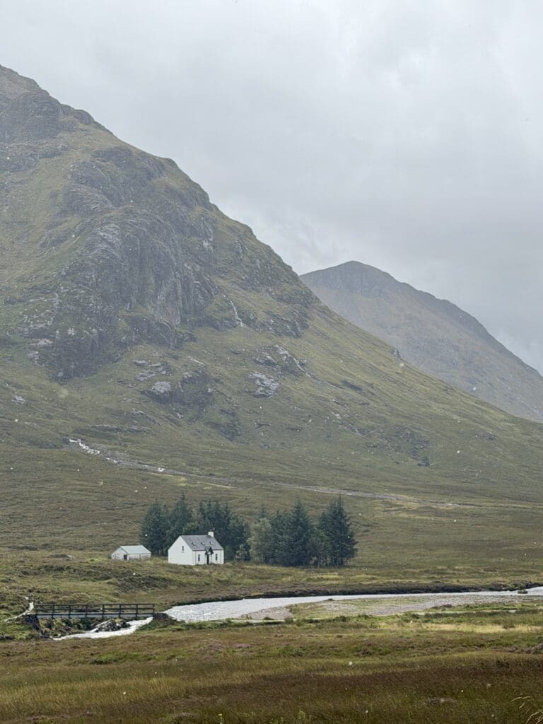 Scottish Highlands Travel Guide: Best things to do near Inverness and Glencoe | Glencoe A82 road and viewpoints what to see | Prettiest road in the Scottish Highlands | Location of iconic white house at base of mountain in Scottish Highlands