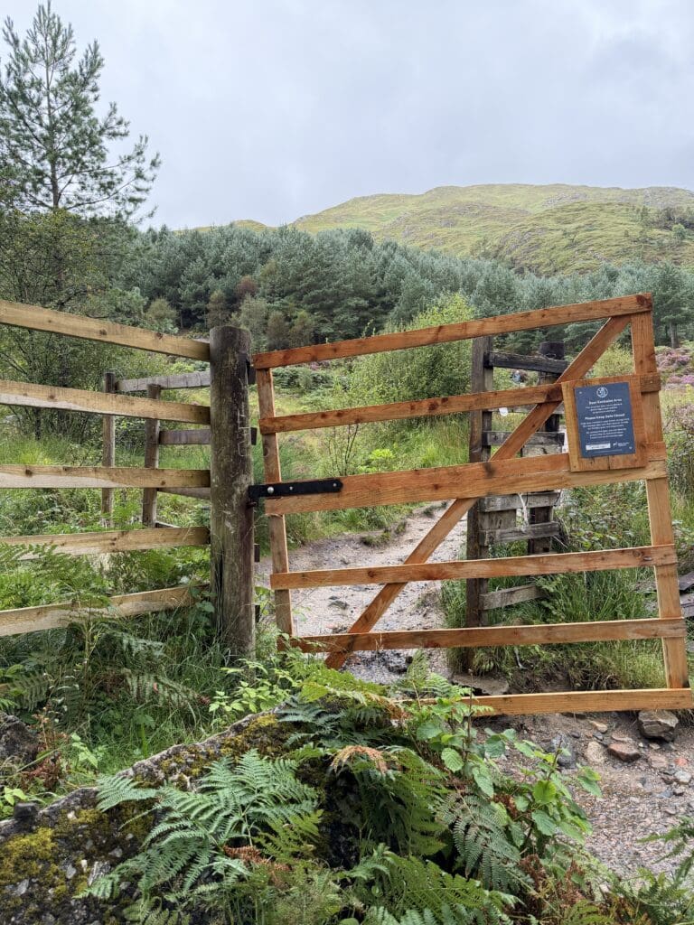 Scottish Highlands Travel Guide: Best things to do near Inverness and Glencoe | Glenfinnan Viaduct best tips for seeing the Jacobite Train and views
